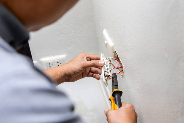 Best Commercial Electrician Services  in Claypool, AZ